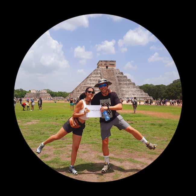imagem n.5 de Chichen Itza: Excursão a pé guiada atividade em Península de yucatán, carregada pelo fornecedor