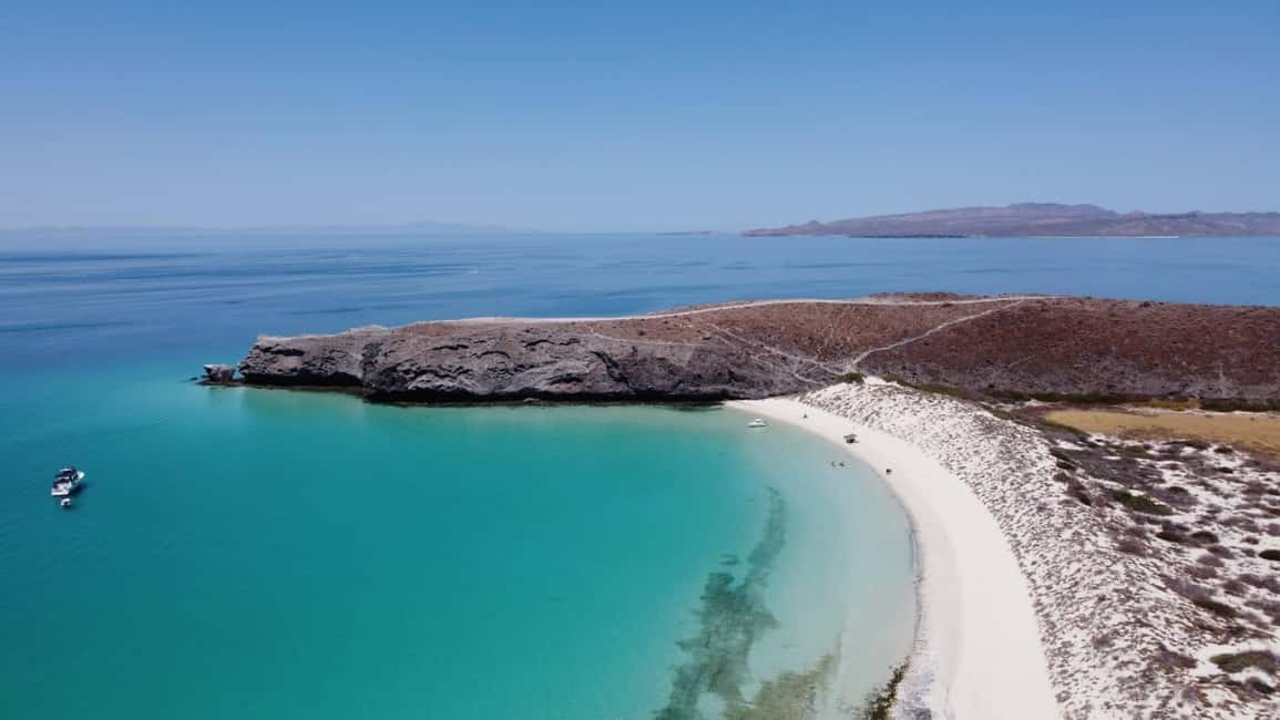 image n.13 of La Paz: Balandra Beach Luxury Yacht Charter Cruise activity in Baja California Sur, uploaded by supplier