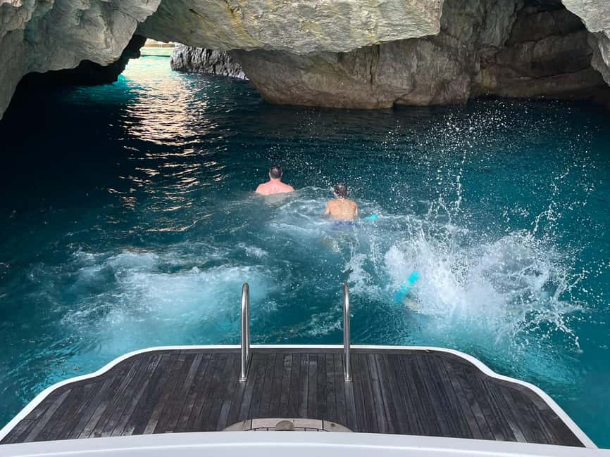 image n.7 of Amalfi Coast: Scenic Boat Private Tour with Aperitif activity in Maiori, uploaded by supplier