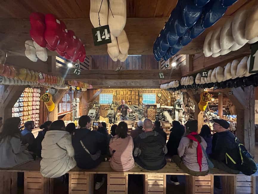 image n.3 of From Amsterdam: Zaanse Schans and Giethoorn Day Trip activity in Zaandam, uploaded by supplier