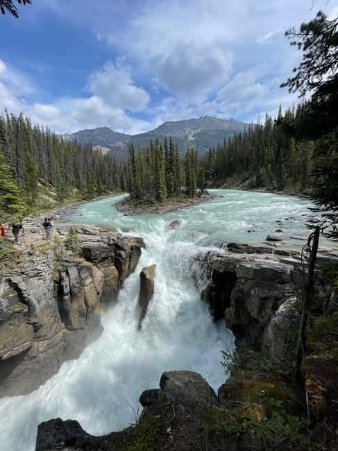 image n.10 of Calgary: Day Trip to Jasper with Lunch activity in Alberta, uploaded by supplier