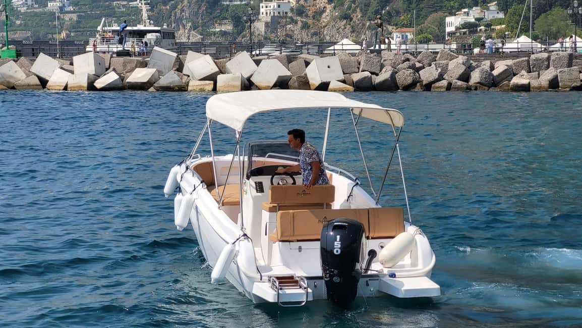 image n.18 of From Positano: Private Day Trip to Capri by Boat w/ Skipper activity in Anacapri, uploaded by supplier