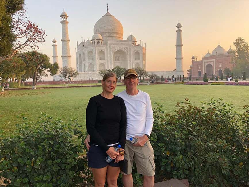 imagem n.1 de De Deli: Excursão privada ao Taj Mahal e Agra com 5* Almoço atividade em Agra, carregada pelo fornecedor