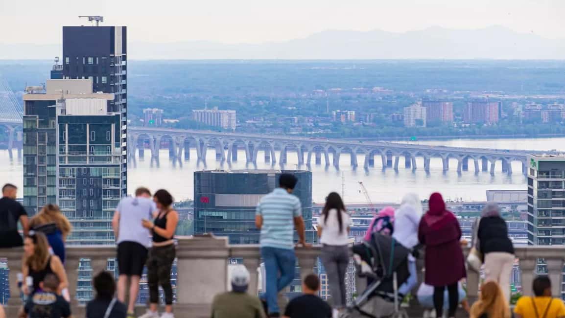 image n.4 of Full-Day Montreal Guided City Tour with Cruise from Ottawa activity in Montreal, uploaded by supplier