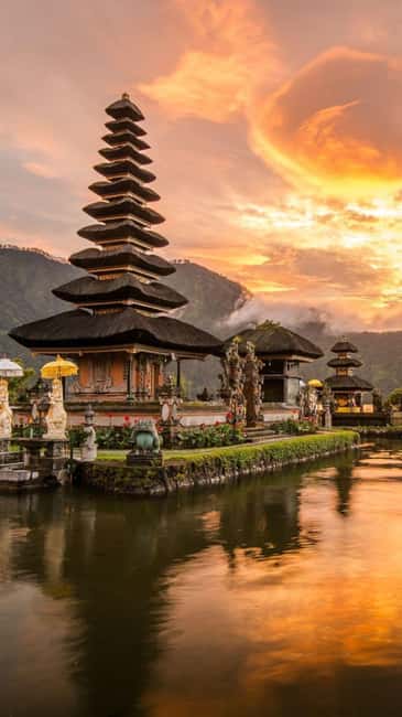 image n.5 of Ulun Danu Beratan Temple, Jatiluwih, Banyumala waterfall activity in Jatiluwih, uploaded by supplier