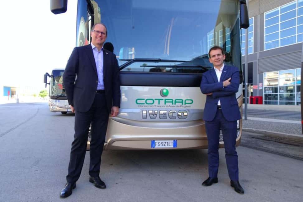 Immagine nº 2 di Aeroporto di Brindisi : Bus navetta da/per Lecce attività a Brindisi, caricata dal fornitore