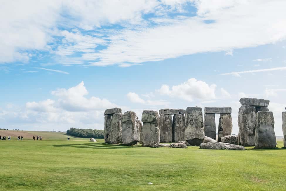 image n.17 of London: Full-Day Windsor, Stonehenge, and Oxford Tour activity in Amesbury, uploaded by supplier
