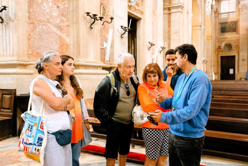 Image N°29 de Au départ de Lisbonne : Villages côtiers et visite guidée du palais de Mafra activité à Mafra, publiée par le prestataire