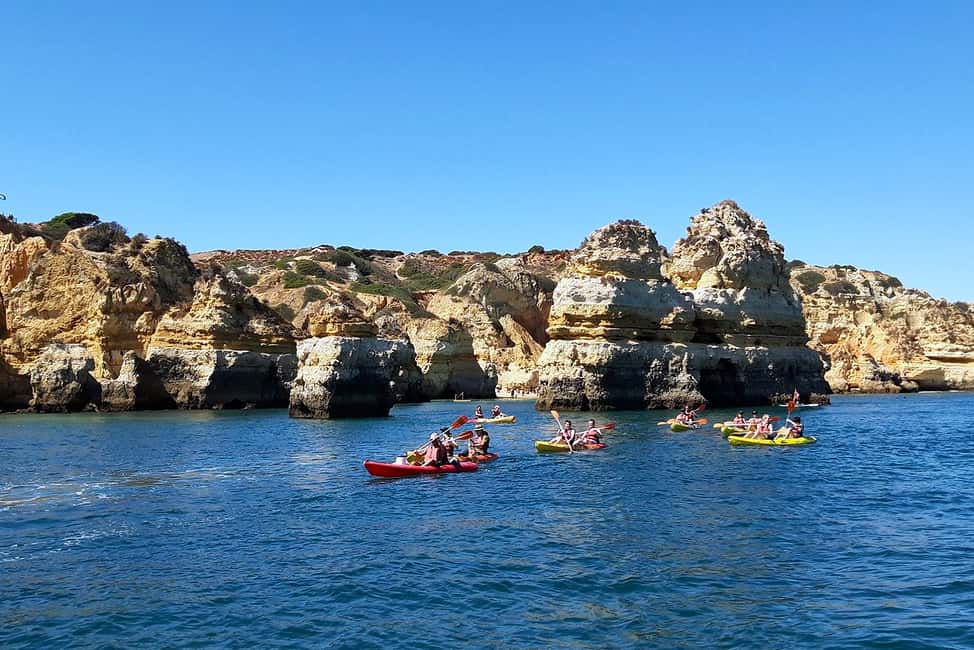 imagen n.º 2 de Lagos: tour guiado en kayak actividad en Lagos, Portugal, subida por el proveedor