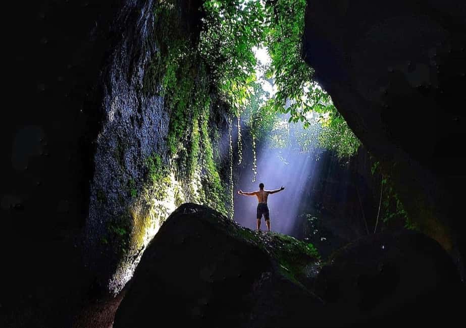 image n.3 of Bali: Tirta Gangga, Taman Ujung and Cepung Waterfall Trip activity in Karangasem Regency, uploaded by supplier