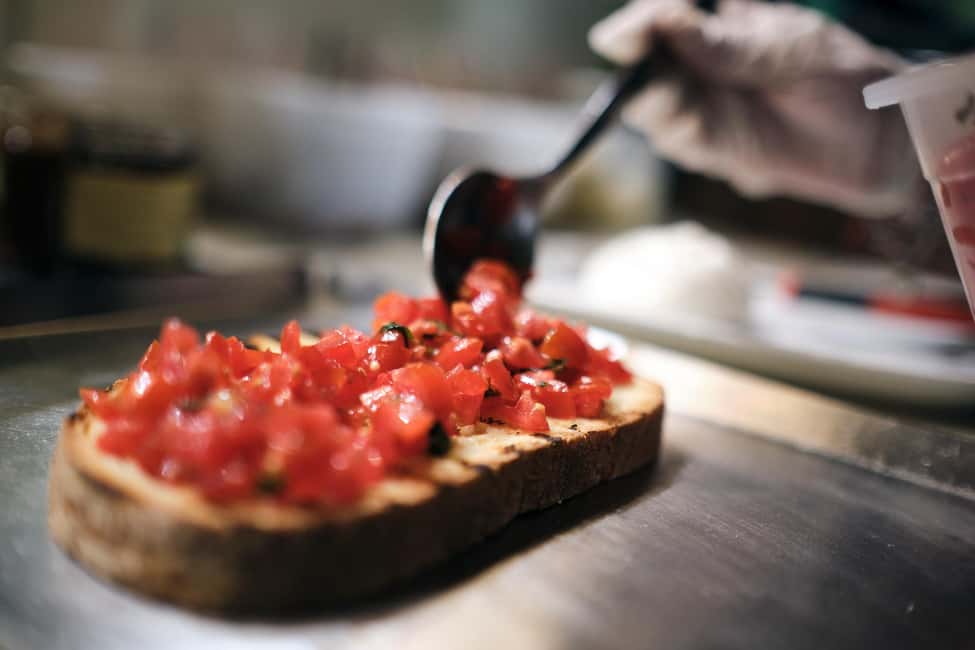 Immagine nº 14 di Tour gastronomico guidato con degustazione di vini a Verona attività a Verona, caricata dal fornitore