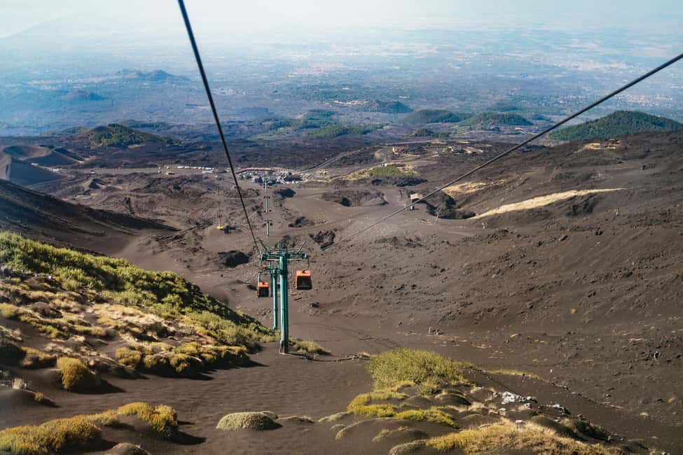 afbeelding n.5 van Etna: trektocht naar de topkraters met vulkaangids 3350 m activiteit in Catania, geüpload door aanbieder