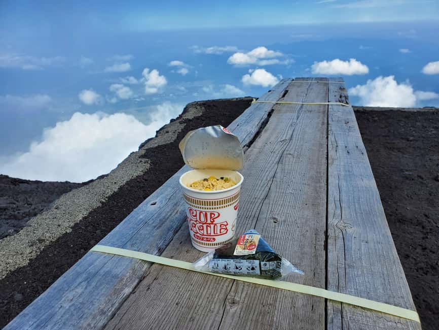 image n.38 of Mt.Fuji climbing 1 Day Tour up to the summit activity in Fujikawaguchiko, uploaded by supplier