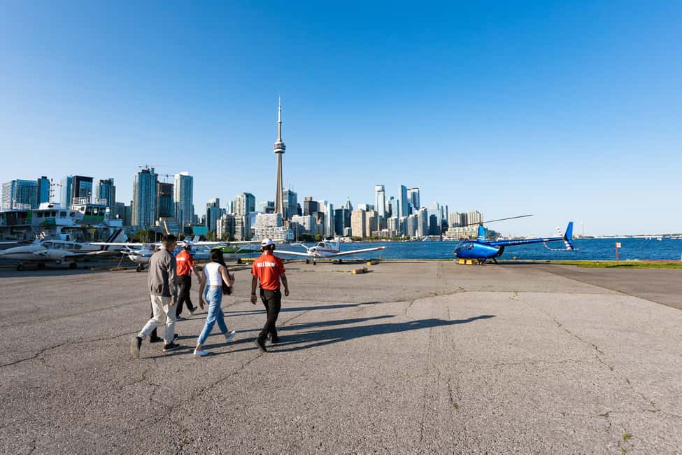 image n.3 of Toronto: City Sightseeing Helicopter Tour activity in Toronto, uploaded by supplier