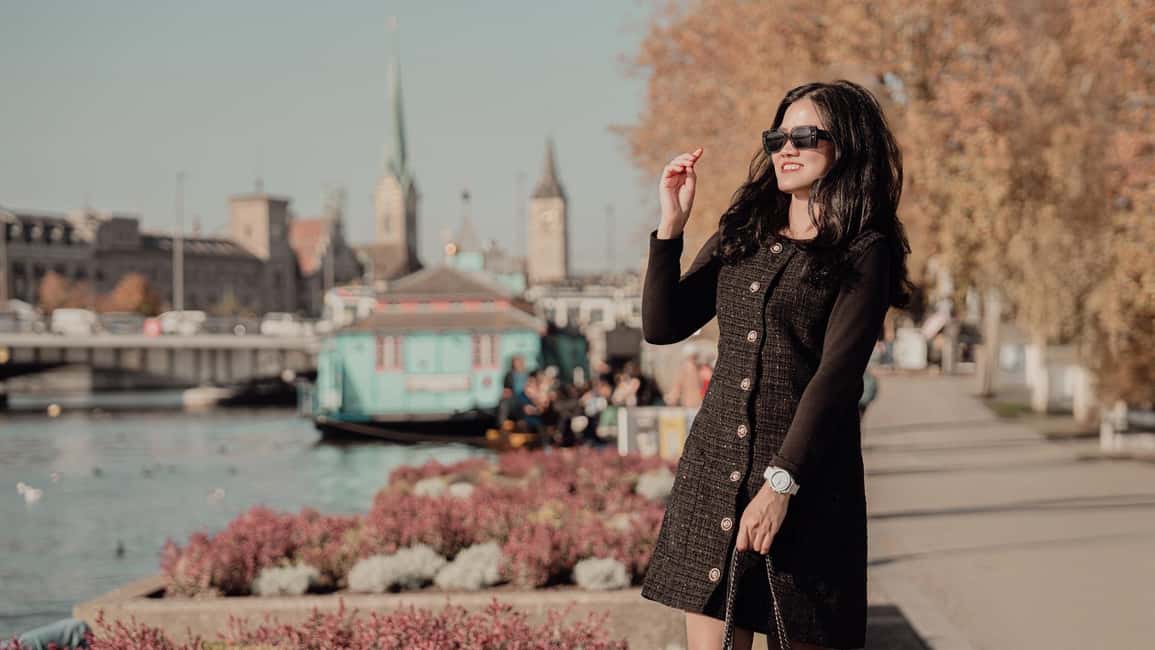 image n.77 of Zurich: Professional Photoshoot at the Best Spots activity in Zurich, uploaded by supplier