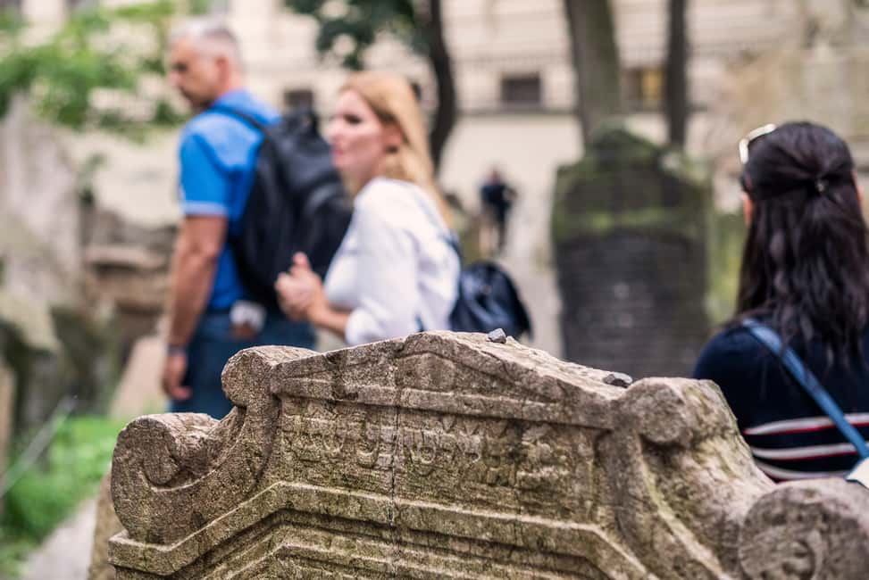 Image N°23 de Prague : Visite à pied du quartier juif avec billets d'entrée activité à Prague, publiée par le prestataire