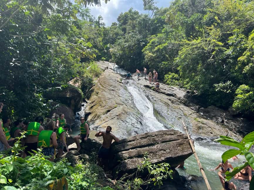 Obraz nr 23 z atrakcji Las deszczowy El Yunque; zjeżdżalnie wodne, plaża, posiłek i wycieczka po sklepach w Río Grande, Portoryko, przesłany przez organizatora