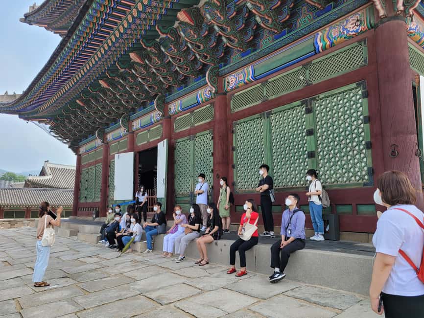 image n.4 of Seoul: Gyeongbokgung Palace Half Day Tour activity in Seoul, uploaded by supplier
