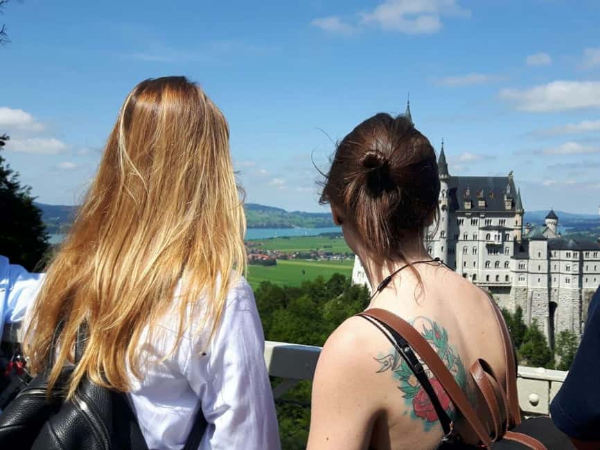 imagem n.4 de Innsbruck: Excursão em pequenos grupos ao Castelo de Neuschwanstein atividade em Schwangau, carregada pelo fornecedor