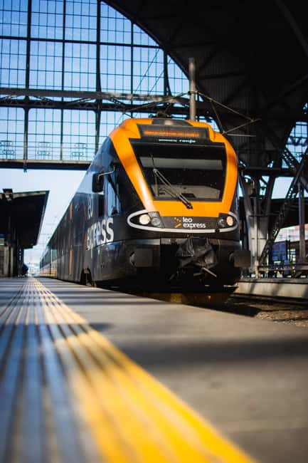 Prag içindeki Prag: Krakow'a ve Krakow'dan Ekspres Tren Transfer Bileti etkinliğinin tedarikçi tarafından yüklenen 2 no'lu görseli