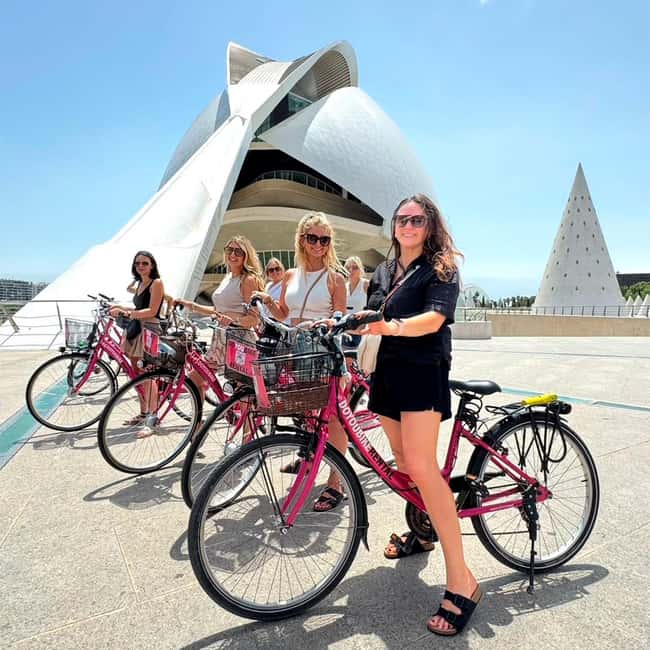 image n.1 of Valencia: City Highlights Guided Bike Tour activity in Valencia, uploaded by supplier