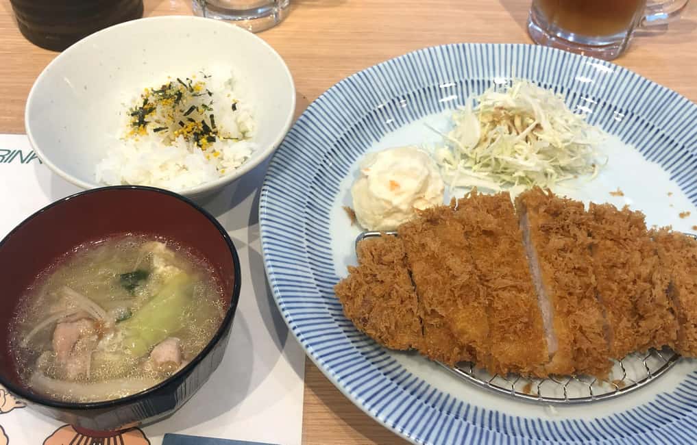 image n.6 of Tokyo: Challenge Sumo Wrestlers and Enjoy Meal activity in Tokyo, uploaded by supplier
