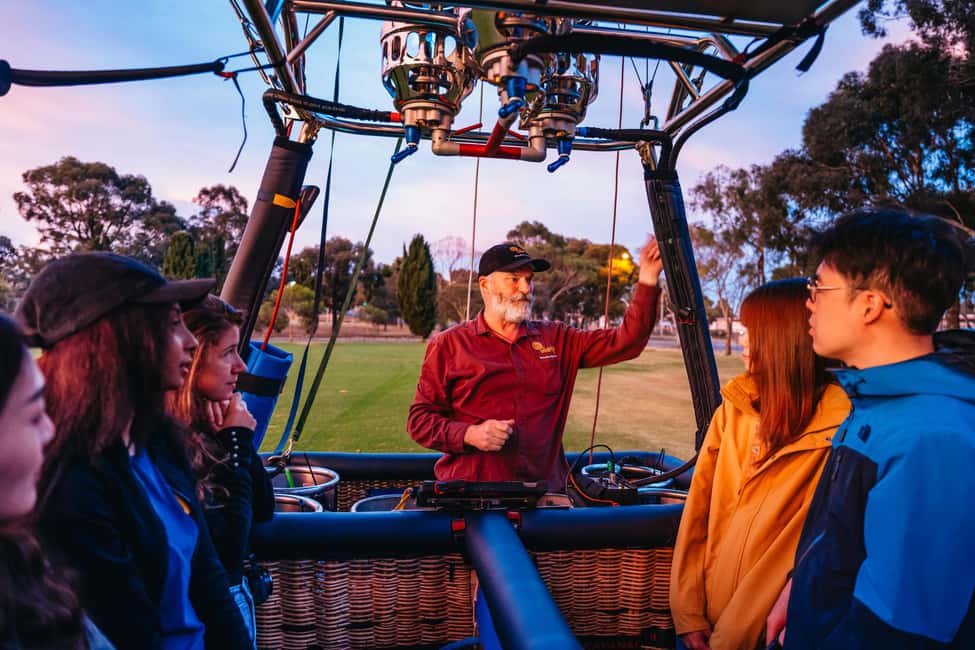 image n.8 of Melbourne: Balloon Flight at Sunrise activity in Melbourne, uploaded by supplier