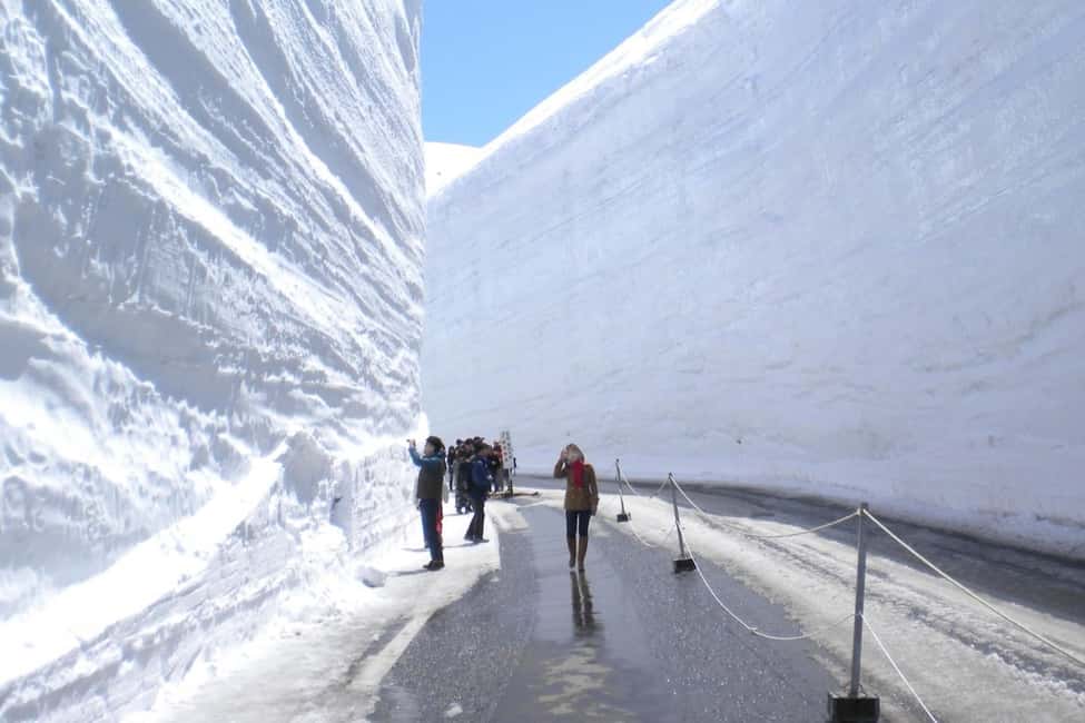 サプライヤーによってアップロードされた、中部地方の金沢・富山発：雪の壁と神秘の谷 日帰りツアーの画像#2