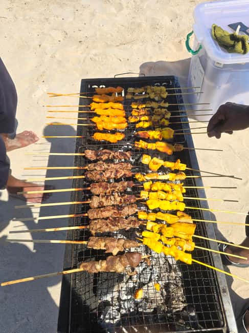 Immagine nº 41 di Isola di Daymaniyat: tour di snorkeling con pranzo gustoso attività a Seeb, caricata dal fornitore