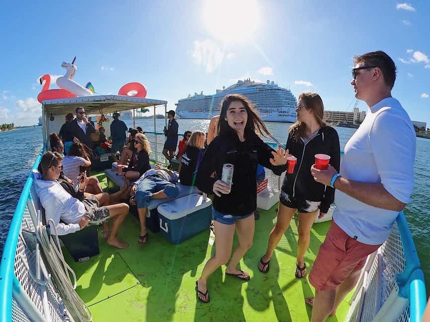 imagen n.º 7 de Ft. Lauderdale: Tour en barco de fiesta al banco de arena con melodías actividad en Fort Lauderdale, subida por el proveedor