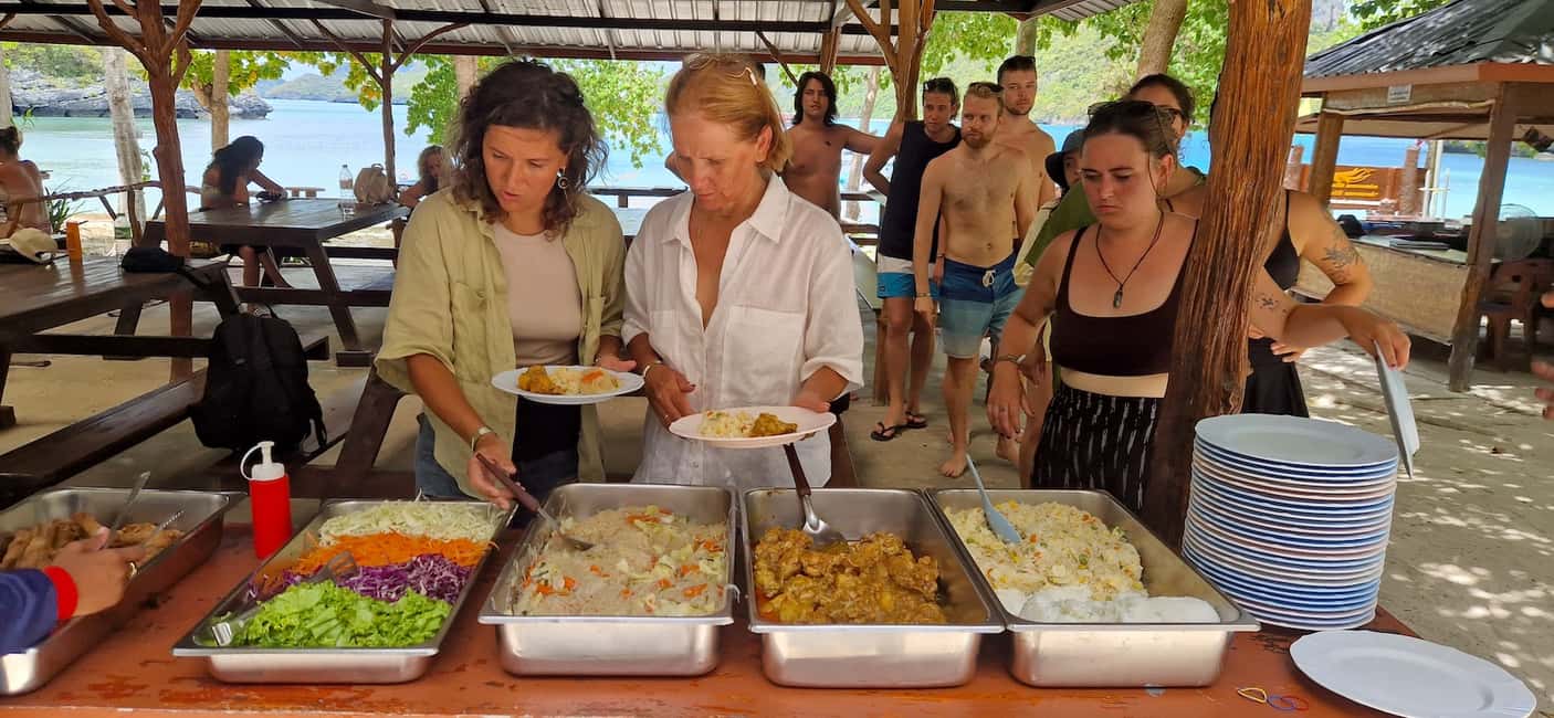 image n.4 of Koh Pha Ngan: Day Tour Ang Thong with Kayak, Snorkel & Lunch activity in Gulf of Thailand, uploaded by supplier