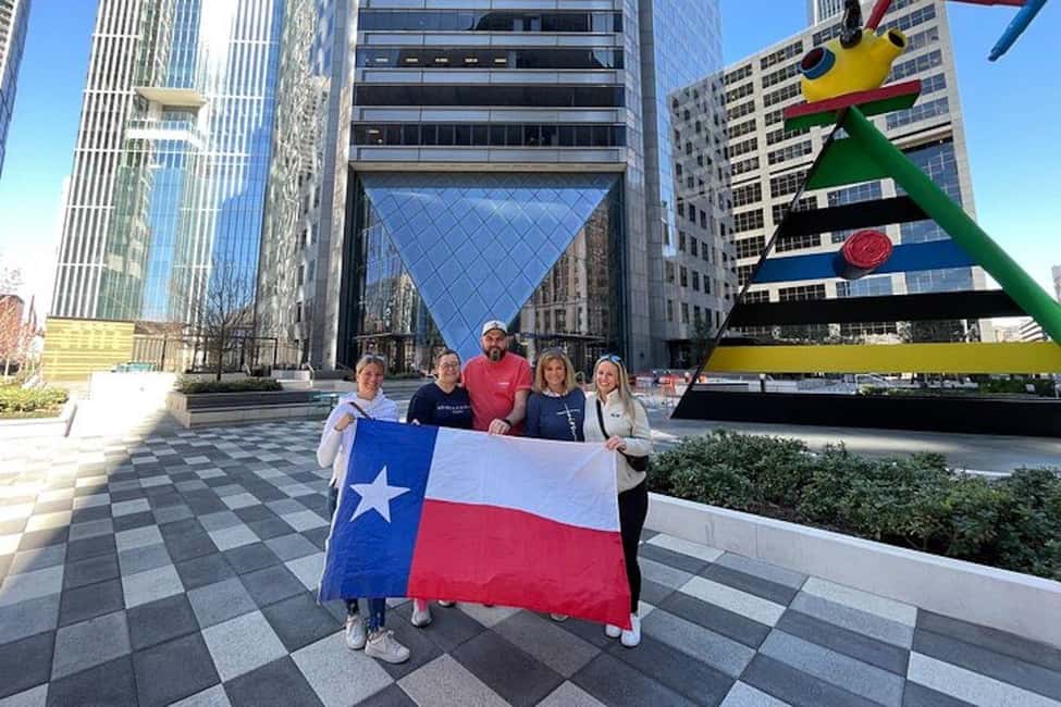 imagen n.º 15 de Copa del Mundo: Tour guiado en español por la NASA de Houston y tour en coche actividad en Houston, subida por el proveedor