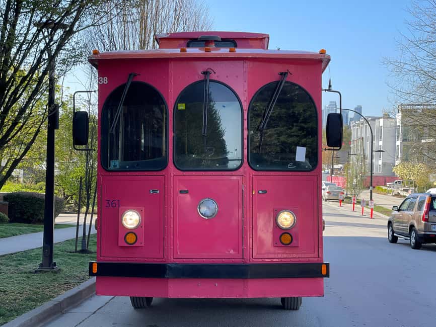 image n.11 of Vancouver: 24 or 48-Hour Hop-On Hop-Off Trolley Tour Pass activity in Vancouver, uploaded by supplier