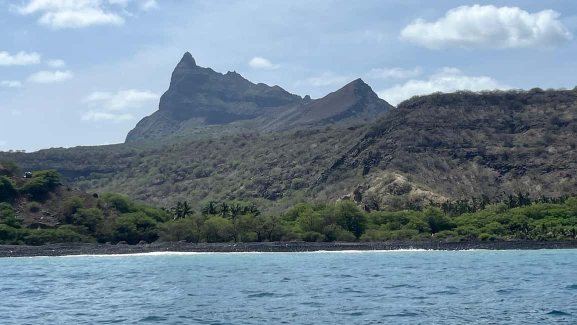imagem n.31 de Passeio de barco para a caverna de Águas Belas + churrasco atividade em Assomada, carregada pelo fornecedor