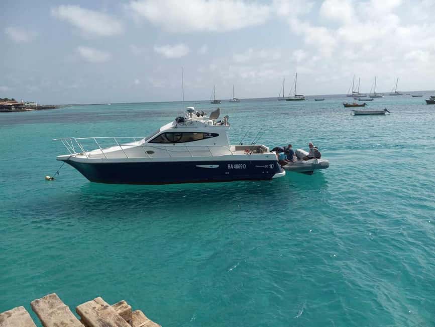 imagem n.1 de Santa Maria: Viagem de pesca ao corrico atividade em Santa Maria, Cabo Verde, carregada pelo fornecedor
