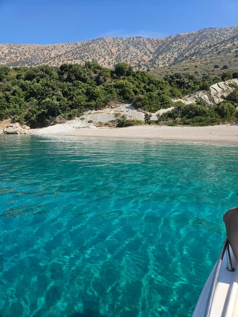 image n.15 of Sarandë: Boat Tour to Kroreza with Snorkelling and Umbrella activity in Sarandë, uploaded by supplier