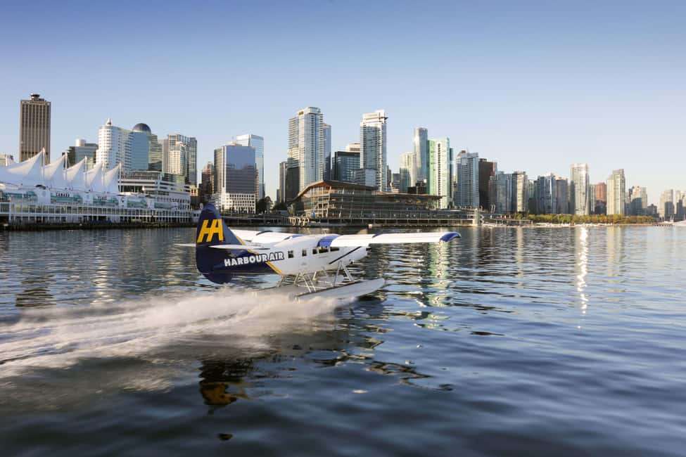 imagem n.3 de Vancouver: passeio panorâmico de hidroavião (adequado para cruzeiros) atividade em West Vancouver, carregada pelo fornecedor