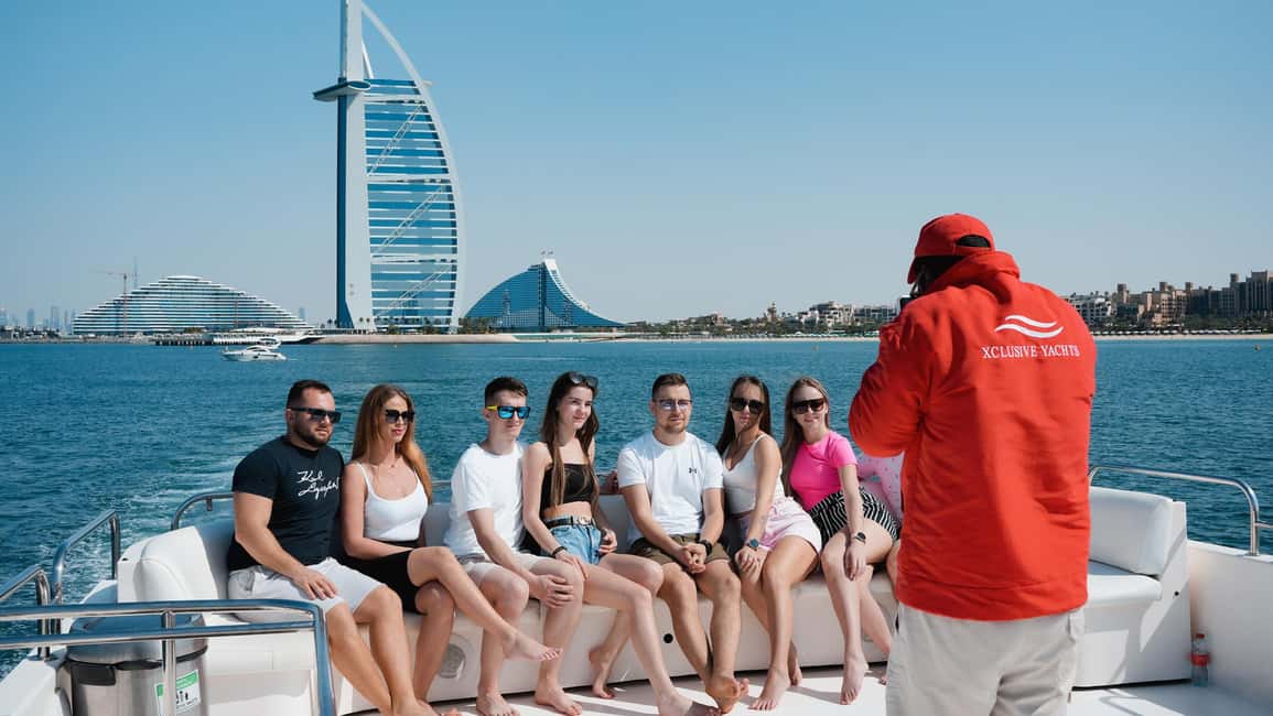 Bild Nr. 14 von Dubai Marina: Yacht-Tour mit optionalem Frühstück oder BBQ Aktivität in Dubai, hochgeladen vom Anbieter