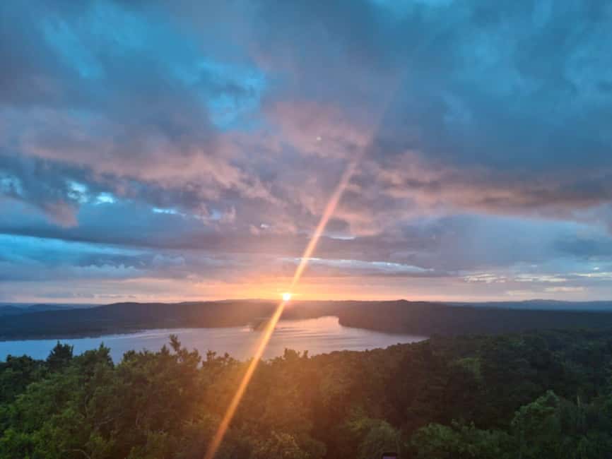 afbeelding n.17 van Flores: Yaxha Gedeelde Zonsondergang Tour met Vervoer & Gids activiteit in Flores, Guatemala, geüpload door aanbieder