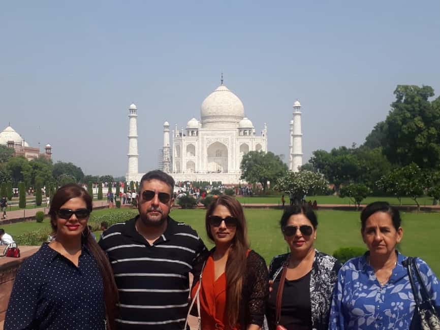 image n.12 of 2-Day Agra and Ranthambore Tour from Delhi activity in Agra, uploaded by supplier