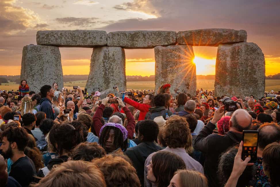 Obraz nr 13 z atrakcji Z Londynu: Stonehenge Summer Solstice Sunrise Tour w Amesbury, przesłany przez organizatora