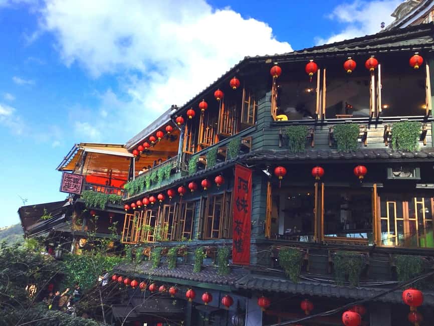 image n.17 of From Taipei: Yehliu, Jiufen, and Pingxi Day Tour activity in New Taipei City, uploaded by supplier