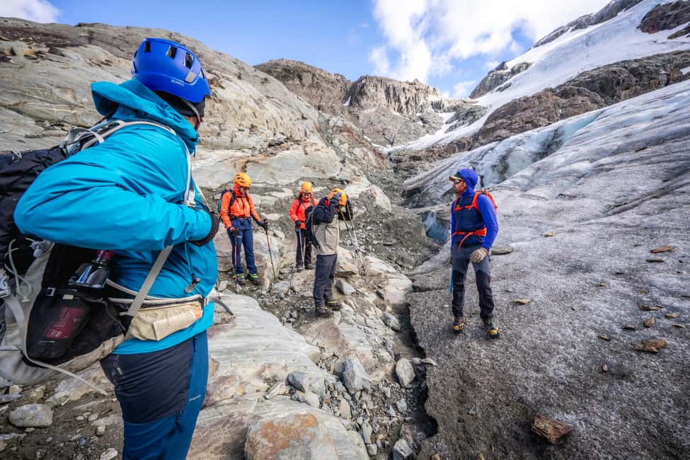 image n.15 of Vinciguerra Ice Experience activity in Ushuaia, uploaded by supplier