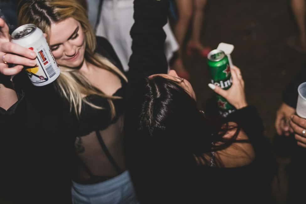Bild Nr. 6 von Big Hamburg Pubcrawl - Shots, Spiele & VIP Bundle Aktivität in Hamburg, hochgeladen vom Anbieter