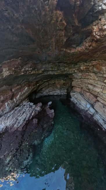 image n.4 of Sarandë: Boat Tour to Kroreza with Snorkelling and Umbrella activity in Sarandë, uploaded by supplier