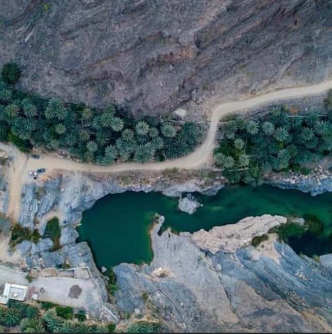 Immagine nº 18 di Avventura nel deserto di Wahiba , Nuoto nel Wadi Bani Khalid attività a Regione al-Sharqiyya, caricata dal fornitore
