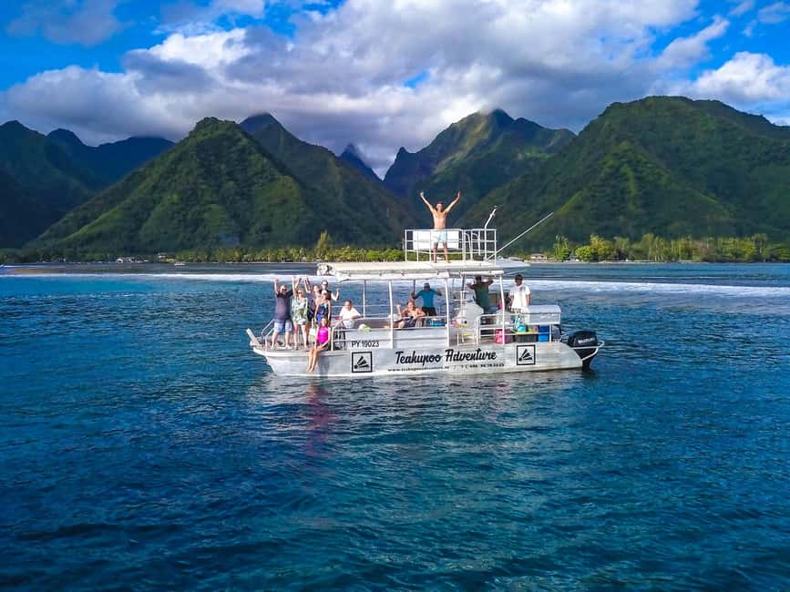 image n.2 of Tahiti: Teahupoo Wave Watching Tour activity in Papeete, uploaded by supplier