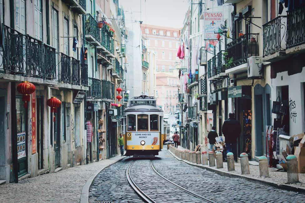 imagem n.5 de Portugal: Uma viagem épica de norte a sul - 7 dias atividade em Évora, carregada pelo fornecedor