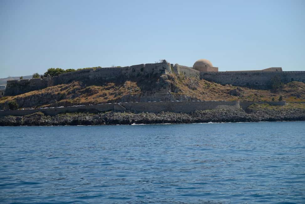 Immagine nº 10 di Rethymno: Mini crociera in barca pirata con sosta per nuotare attività a Rethymno, caricata dal fornitore