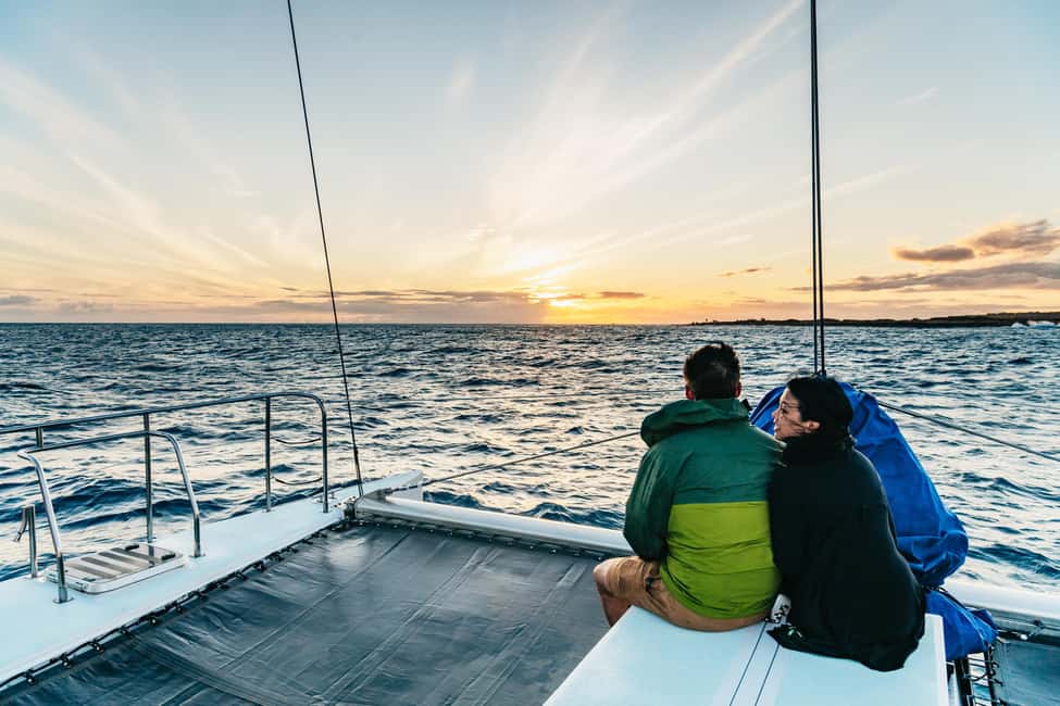 image n.11 of Kauai: Napali Coast Sunset Sailboat Tour with Dinner activity in Kapaʻa, uploaded by supplier